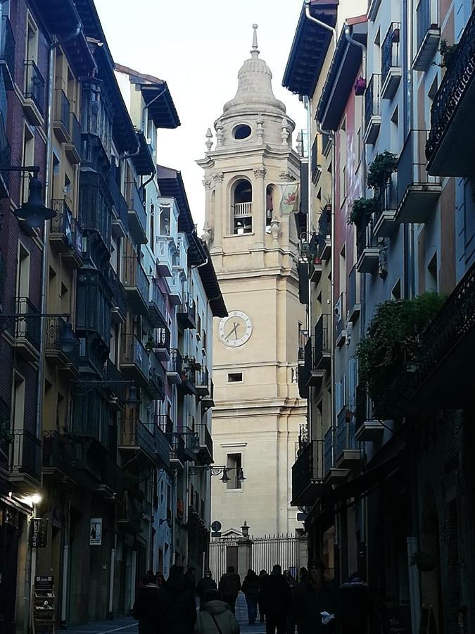 شقة Balcon Curva De Estafeta - Centro بنبلونة المظهر الخارجي الصورة